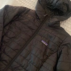 Woman’s Black Patagonia Jacket, size Medium. Gently worn, Perfect condition.